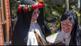 Exclusive Live Stream | Carmelite Nuns of the Holy Face | 12/1/21