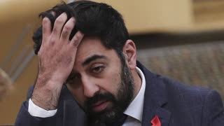 Humza Yousaf QUITS - Jayda Fransen LIVE 5pm - 29 April 2024